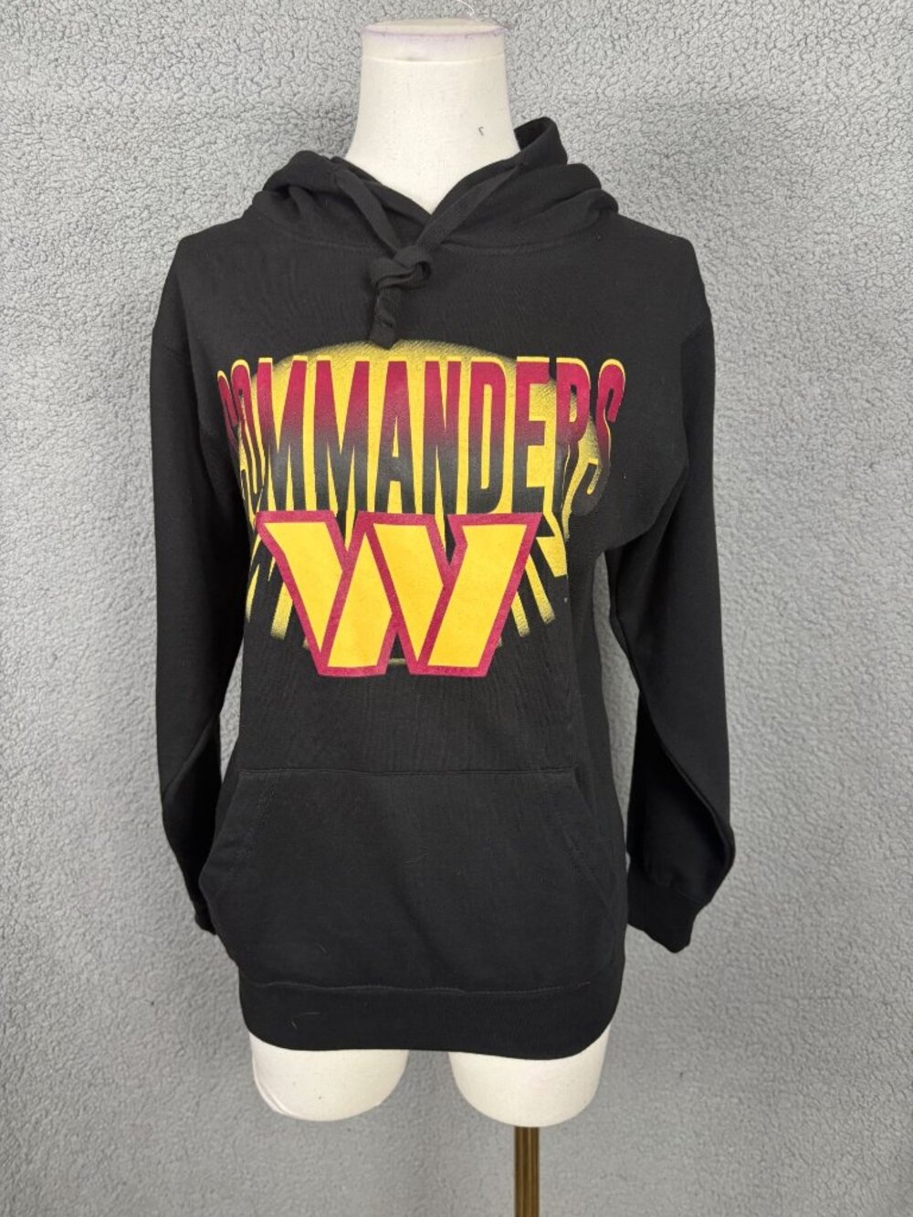 NFL Washington Commanders Women's Hoodie  Size XS Multicolor Team Apparel NWT's
